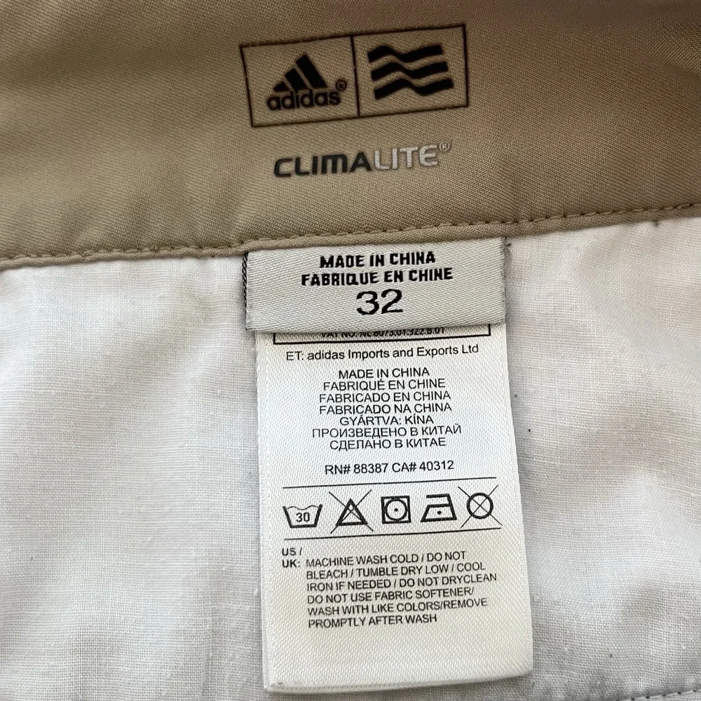 Adidas Golf Shorts Mens Tan Climalite Flat Front Athletic Size 32‎